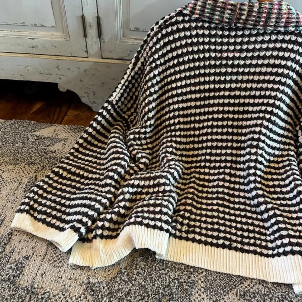 Womens Oversized Cozy Crochet Stitch Black White Yarn Knit Cardigan Sweater Boho - Picture 6 of 10